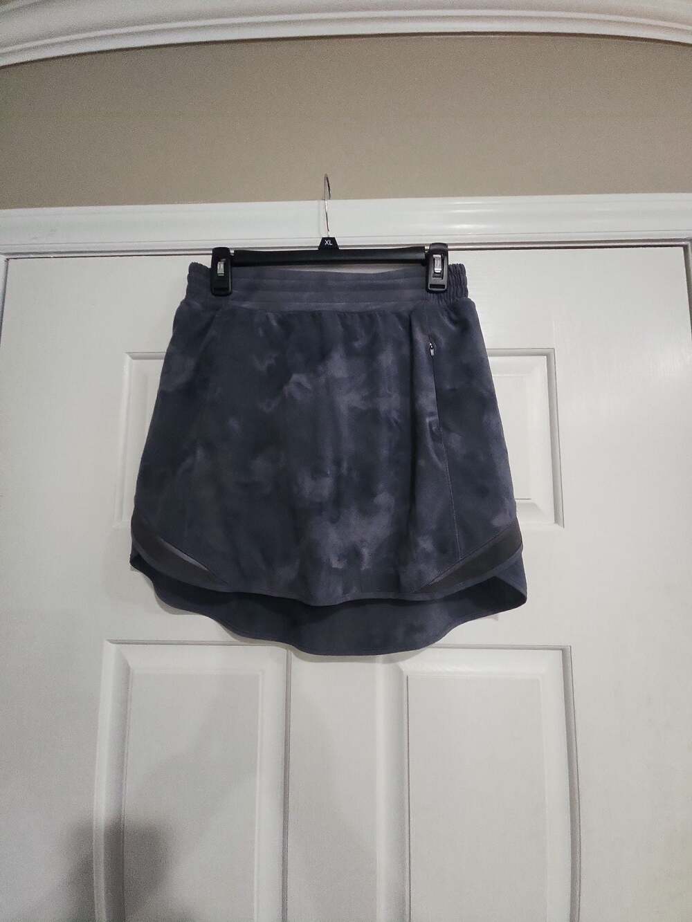 Lululemon Pace Rival Mid-Rise Skirt in Diamond Dye Pitch Grey Graphite Grey